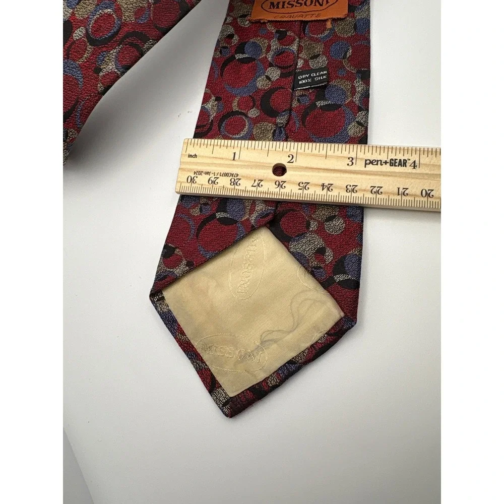 Missoni Cravatte Red Silk Geometric Circle Pattern Tie Saks Fifth Avenue Italy